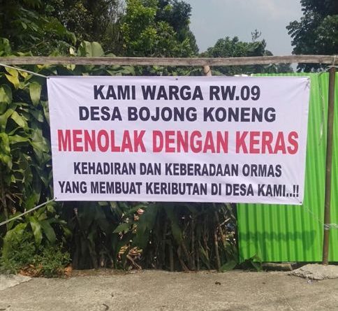 Ormas Luar Bikin Kisruh, Warga Bojong Koneng Pasang Spanduk Tolak Ormas dari Luar