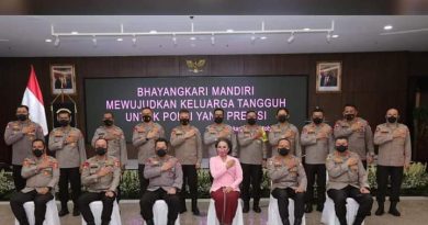 Kapolri Hadiri Perayaan HKGB Ke-69 di Mabes Polri.