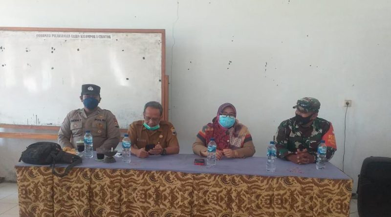 Polsek Cibeber Polres Lebak, Giat Vaksinasi di SD Negeri 3 Cikotok Kecamatan Cibeber.