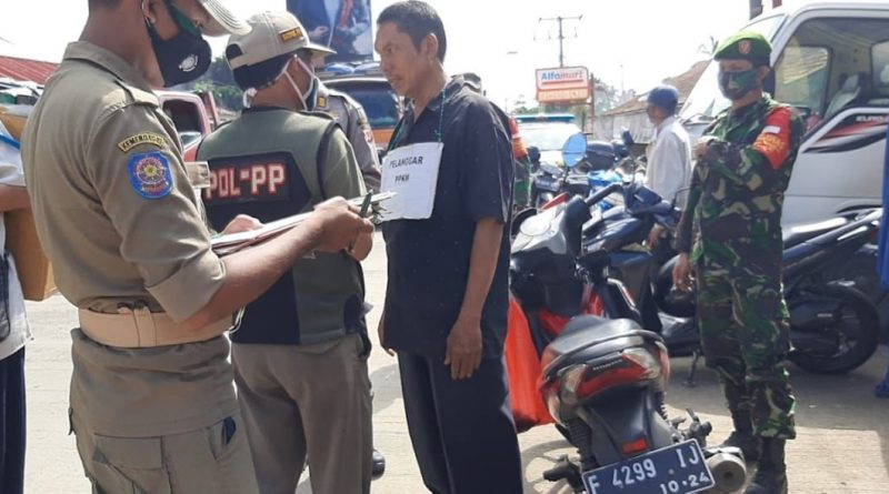 Polsek Gunungsindur Melaksanakan Ops Yustisi Gabungan.