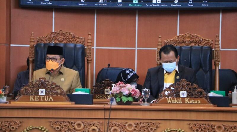 Sidang Paripurna 2022, DPRD Kota Depok Hasilkan Raperda Pesantren.