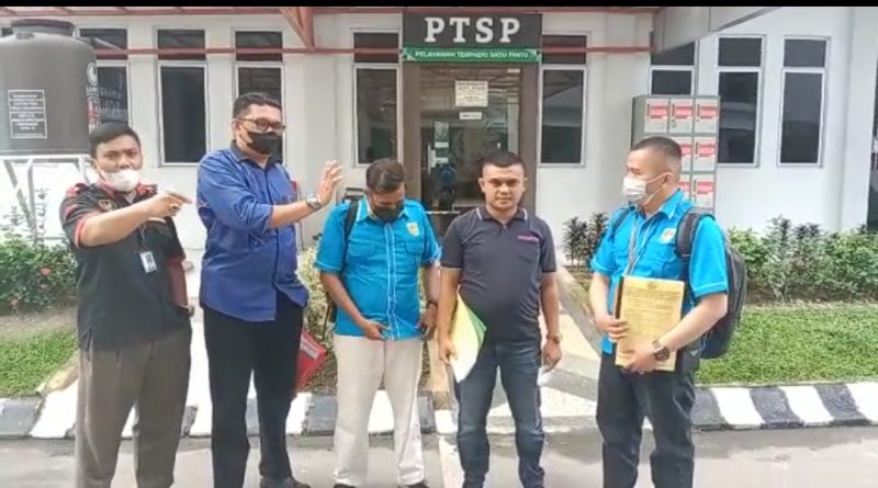 Hari Ini KNPI Riau Resmi Laporkan Mantan Plt Sekwan DPRD Kota Pekanbaru.