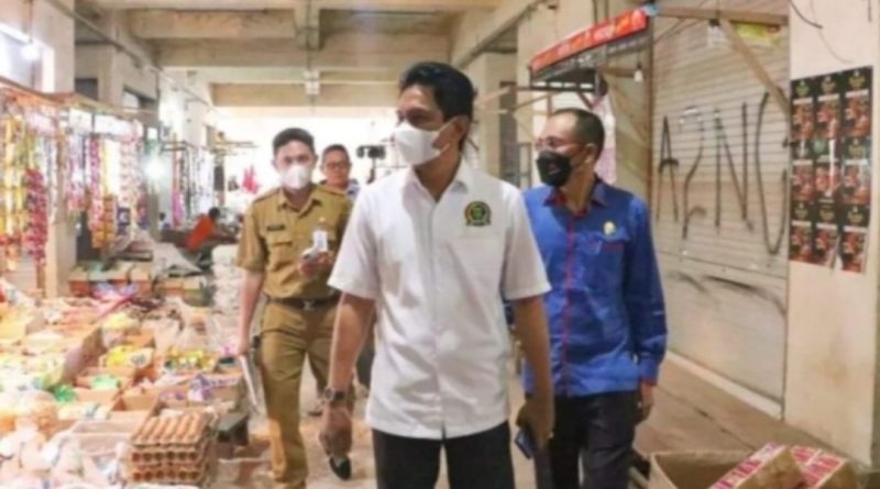 Anggota DPRD Tanbu Monitoring Pasar Berupaya Meningkatkan Retribusi Daerah