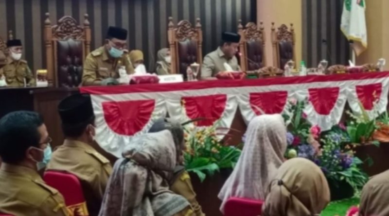 Rapat Gabungan DPRD dengan Dengan Pemkab Tanah Bumbu