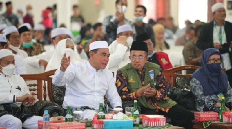 Abah HM.Zairullah Azhar Terinspirasi wujudkan serambi Madinah di Tanah Bumbu.