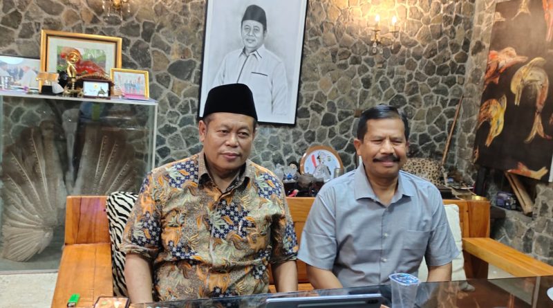 Ketum APDESI Arifin Abdul Majid Bersama KH Marsudi Syuhud Rapatkan Barisan.