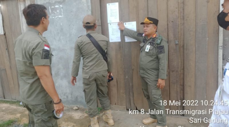 Satpol PP Tanah Bumbu Berikan Surat Teguran Kepada Pemilik Warung jablay