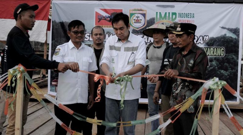 IMIP Bersama  SDC Rehabilitasi Terumbu Karang di Pulau Sombori.