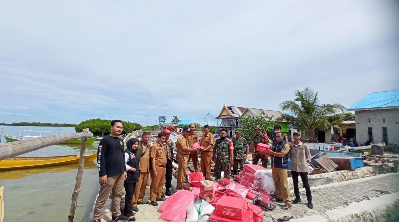 Puting beliung mengganas di Tanakeke, tim gabungan Pemkab Takalar diterjunkan