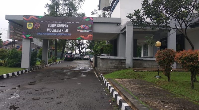 Dishub Kabupaten Bogor Diduga Langgar UUD KIP Terkait Anggaran Proyek PJU Sentul Kandang Roda.