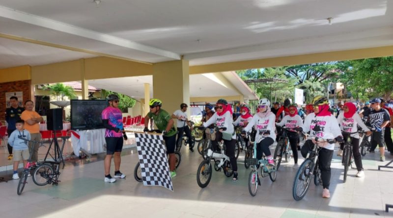 Sambut Hut Bhayangkara 76, Polres Tanbu Gelar Vidcon Olahraga Fun Bike di Pendopo