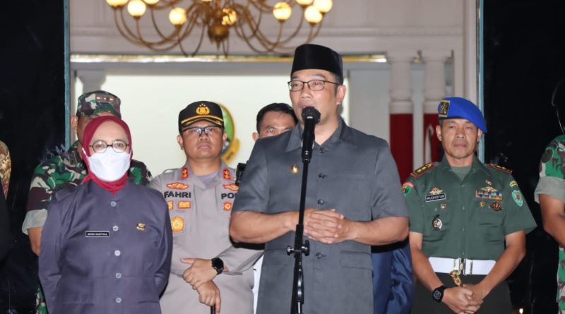 Gubernur Jabar Sambut Tim Ekspedisi Kebangsaan Kota Cirebon.