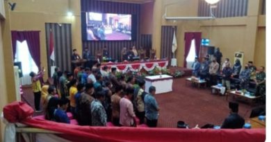 Bupati HM.Zairullah Azhar Ucapkan Selamat HUT Ke -18 DPRD Tanah bumbu Kal-sel