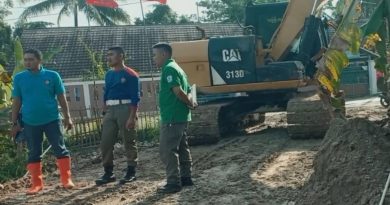 Aktivitas Alat Berat di Kampung Kukulu Dipertanyakan, Warga Ngadu Ke Kades dan Pol PP Lebak.