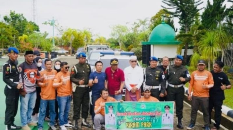 Pemkab Tanbu Lepas 40 Rider Komunitas Serambi Madinah Adventure Trail ke Kiram Park
