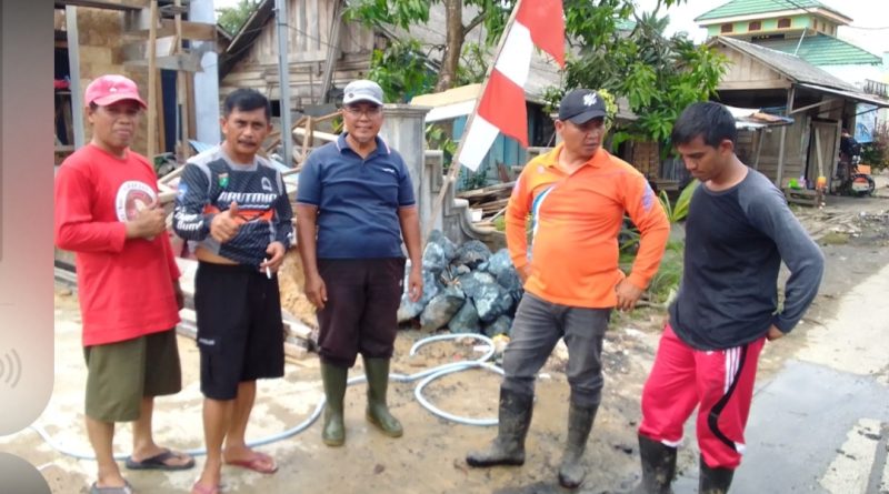 Plt Desa Persiapan Hidayah baroqah Hidupkan Budaya Gotong Royong di Wilayahnya