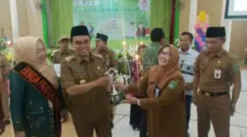 Festival Anak Daerah Tahun 2022 Di Bumi bersujud di Buka Bupati Tanah Bumbu