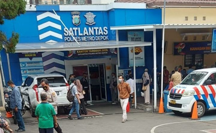Kasat Lantas Polres Depok Menepis Kabar Miring Dugaan Pungli Pengurusan SIM.