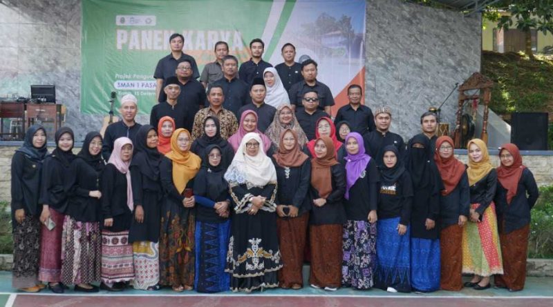 Panen  Karya Projek Penguatan Profil Pelajar Pancasila di SMAN 1 Pasawahan.