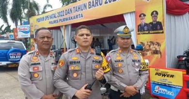 Kapolres Purwakarta Melakukan Pengecekan Pos  Pengamanan Jelang Nataru 2022-2023.