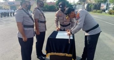 Kasat Reskrim Polres Tanbu AKP.Wahyudi Mutasi ke Polres Balangan .Satreskrim Gelar Family Gatering