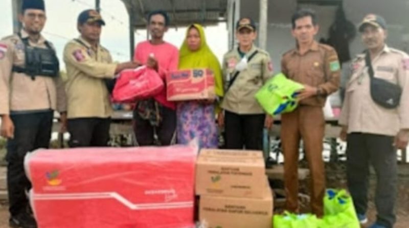 Pemkab Tanbu Berikan Bantuan untuk Korban Kebakaran dan Puting Beliung di Kecamatan Satui