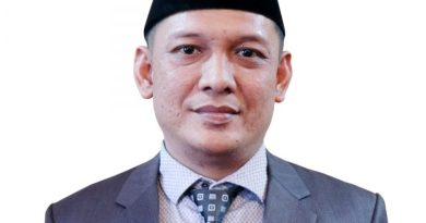 Ketua Fraksi Partai Gerindra DPRD Kota Cirebon, Pungutan Sekolah SMAN Bersembunyi di Balik Sumbangan.