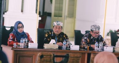 Hadiri Sosialisasi Streaming Audio dan Video Secara Legal, Bupati Cirebon Ingatkan Pentingnya HaKI.