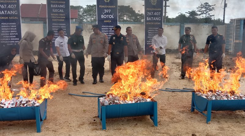 Bea Cukai Morowali Musnahkan Barang Milik Negara Ilegal.