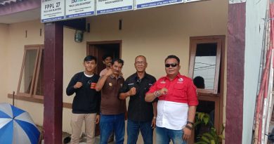 Kunjungan Ketua DPC PWRI Purwakarta di Sekretariat RT.27/06 Perum Citalang Permai.