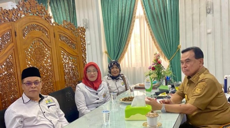 Bupati Tanah Bumbu Terima kunjungan Ketua Kadin Tanbu