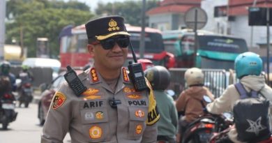 Pastikan Kelancaran Arus Kendaraan, Polresta Cirebon Terapkan Rekayasa Lalu Lintas Secara Situasional.