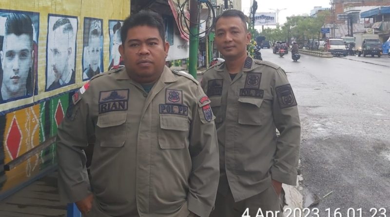 Satpol PP Kab Tanah Bumbu Akan Tertipkan Pengamen dan Gepeng di Lampu Merah Simpan Empat