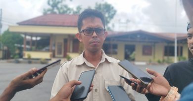 Sekretaris PWI Papua Barat Dikeroyok dan Dirampok Saat Liput Kebakaran.