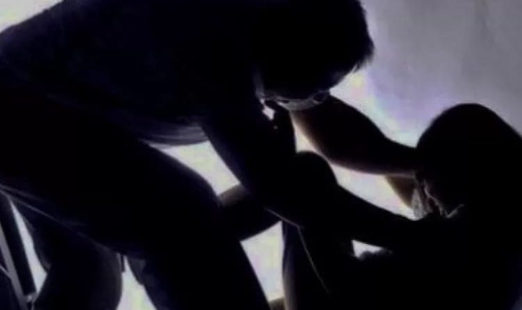 Vince Roksmery Bongkar Nafsu Bejat Pelecehan Ayah Tiri di Polres Depok.