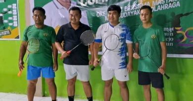 Ketua dan Sekretaris Koni Tanbu Kalahkan Dou Milinieal di Ajang Oke Badminton 2023