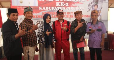 Bupati Imron Dukung Lahirnya Bibit Baru Pedangdut dari Kabupaten Cirebon