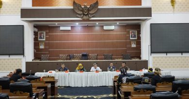 Komisi IV DPRD Purwakarta Terima Audien Forum Pencari Kerja Di Hadiri  Disnakertrans