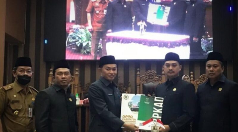 DPRD Tanbu Menggelar Kembali Rapat Pari Purna Setelah Sempat Ditunda