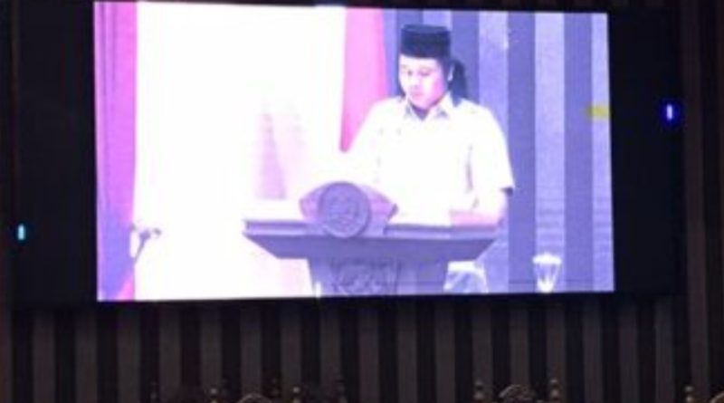 Politisi Senior Partai Amanat Nasional Demokrat Berikan Pandangan Umum Pada Rapat Paripurna Bahas RAPBD TA 2024