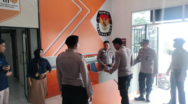 Kantor KPUD Morowali Dan Bawaslu Di Jaga Personel Polres Morowali