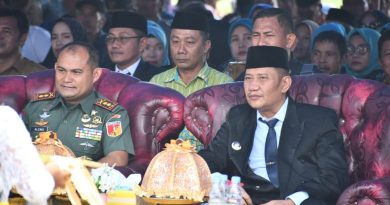 PJ.Bupati Morowali Bersama Dandim 1311/Mrw Hadiri Acara Pelantikan Kepala  Desa