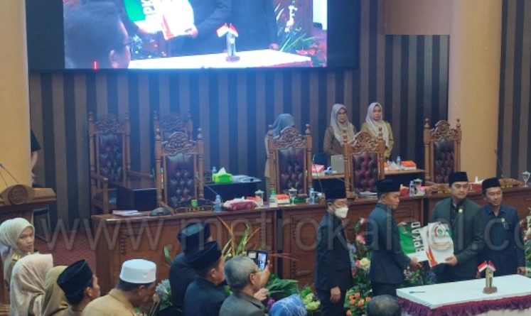 RAPBD Kabupaten Tanah Bumbu 2024 Disahkan dalam Paripurna