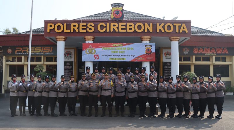 Polres Cirebon Kota Gelar Upacara Peringatan Hari Ibu ke-95 Tahun 2023