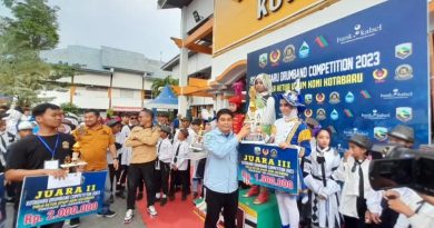 Lomba Drumband Competition 2023 Kotabaru Memikat Ribuan Penonton