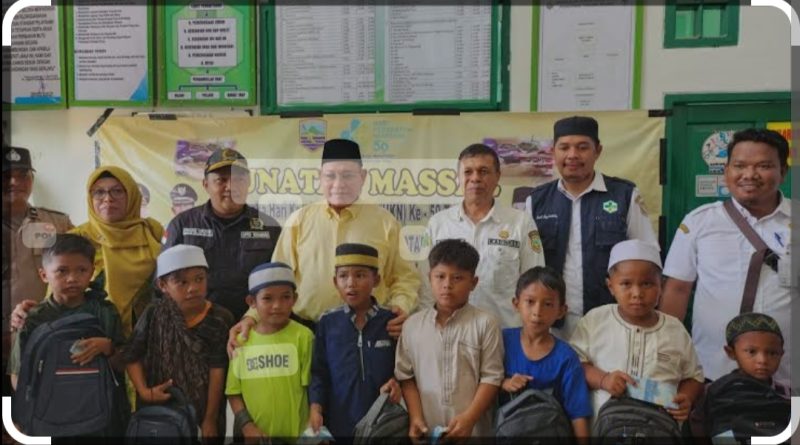 Sunatan Massal di Kotabaru: Bupati Sayid Jafar Ajak Anak-Anak Perangi Kuman dengan Gembira