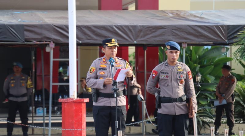 19 Personel Polres Morowali Dan 10 Personel Brimob Batalyon C Pelopor Korps Brimob Polda Sulteng Naik Pangkat