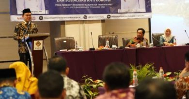 Pemimpin dan Anggota DPRD Tanah Bumbu Giat Ikuti Sosialisasi Anti Korupsi