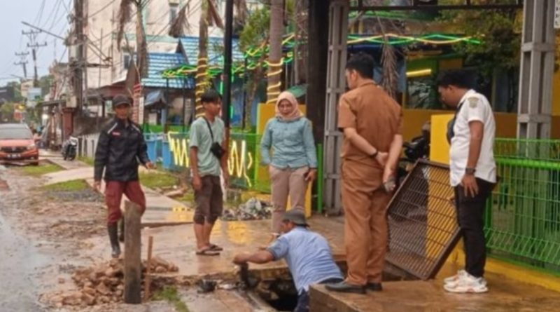 Kadis PUPR Kotabaru Menjamin Kelancaran Sistem Drainase Saat Hujan