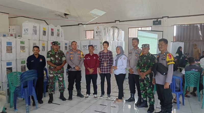 Pemilu 2024:Polres Morowali Bersama Polsek Jajaran Lakukan Pengamanan Rapat Pleno Rekapitulasi Penghitungan Suara